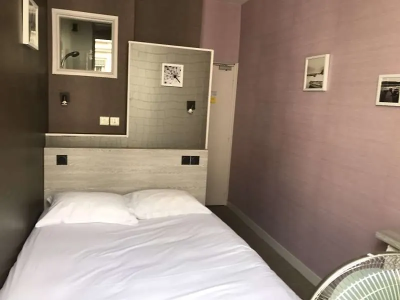 Hotel De Paris Lyon France