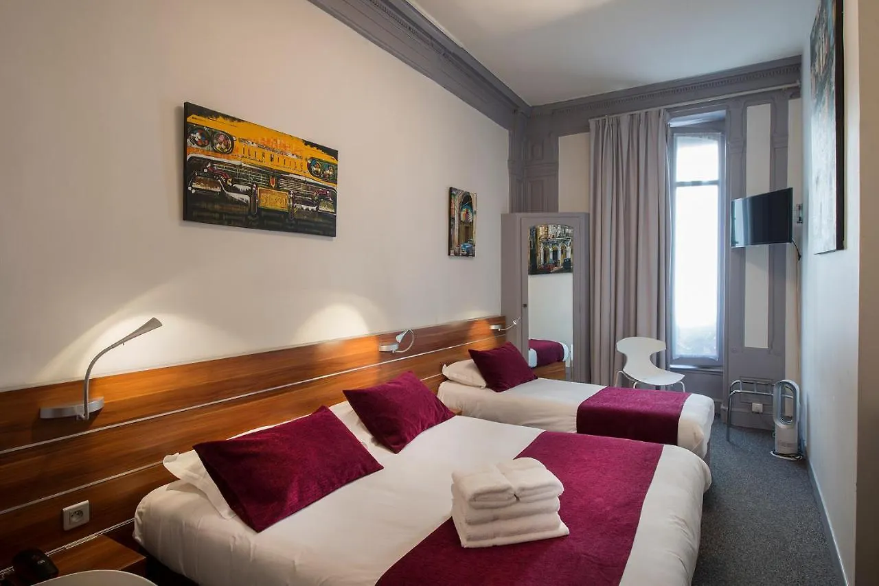 Hotel de Paris Lyon 3*,